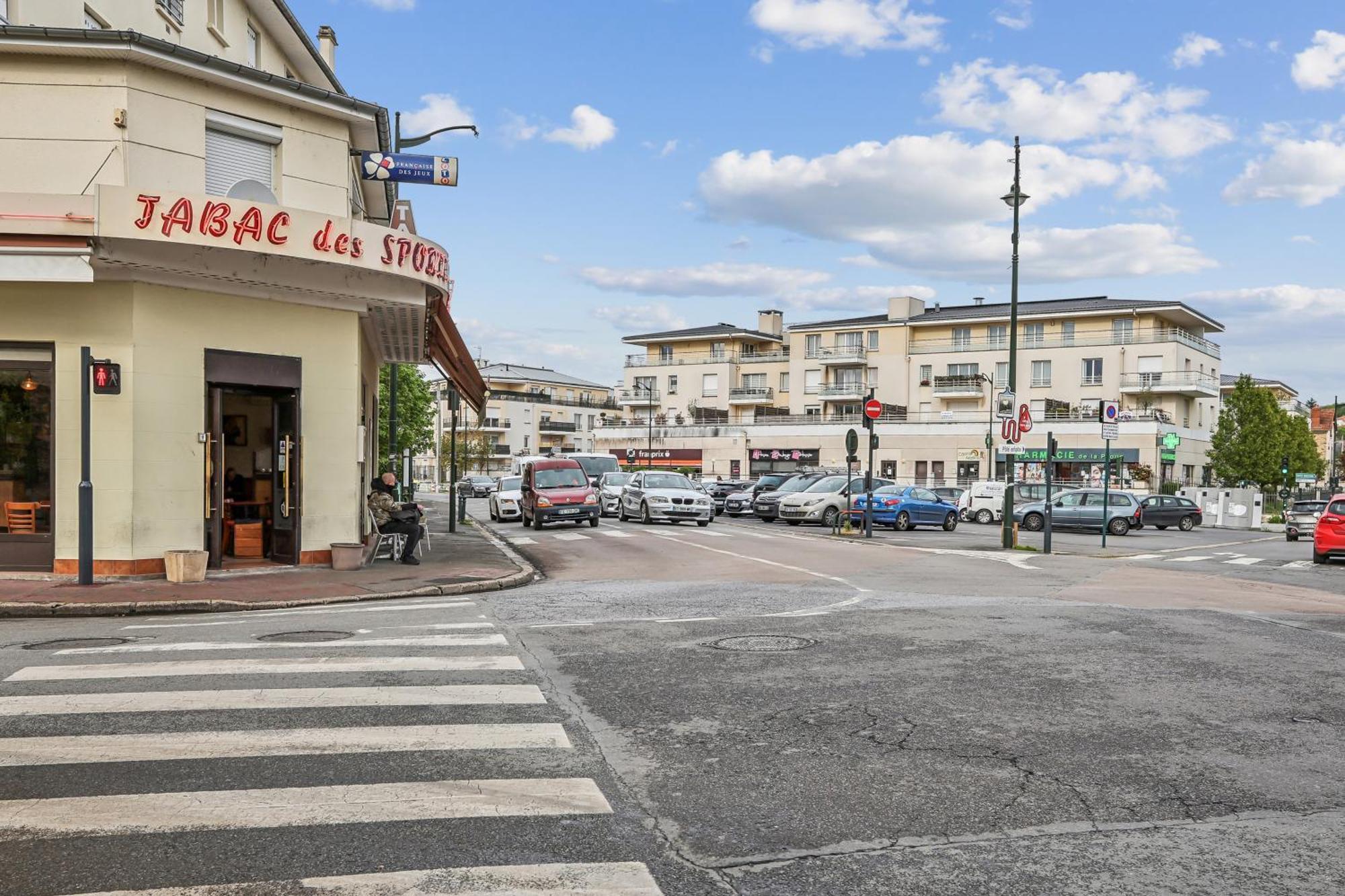 Comfortable Studio Dowtown Corbeil-Essonnes Buitenkant foto