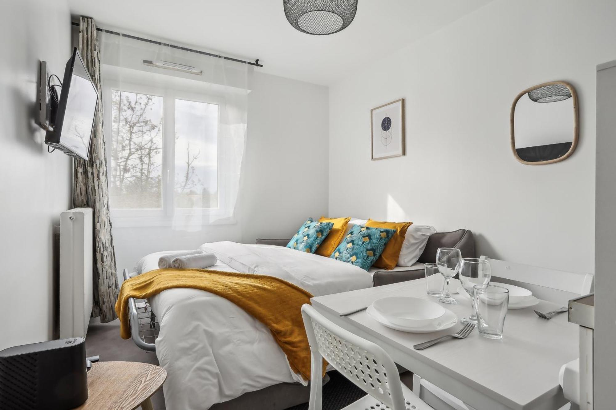 Comfortable Studio Dowtown Corbeil-Essonnes Buitenkant foto